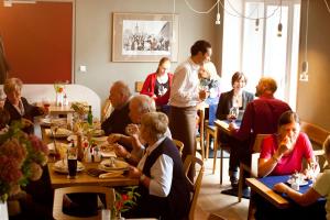 Hosté ubytování Familienhotel Weimar mit Ferienwohnungen + 30 fotografií