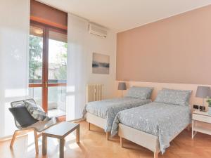 Area soggiorno di The Best Rent - Big apartment near San Siro stadio