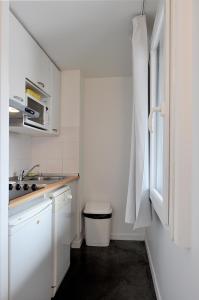 Dapur atau dapur kecil di Temporesidence Chateauneuf +36 gambar
