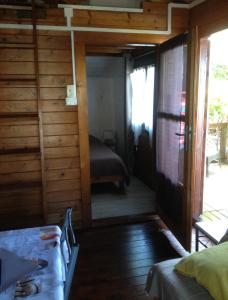 Voodi või voodid majutusasutuse Les Bungalows les Vanilliers, Sud Sauvage avec piscine toas
