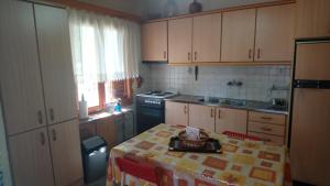 Imagine din galeria proprietății Α lovely home for a summer vacation în Asprovalta