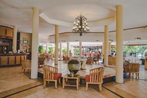 Restaurace v ubytování Aanari Hotel & Spa- Mauritius