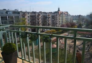 Balkón alebo terasa v ubytovaní Apartament WILDA