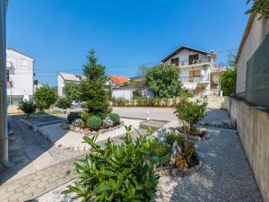 Zahrada ubytování Apartments Ksenija