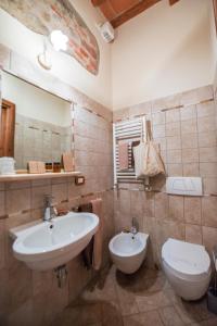 Koupelna v ubytování Il Chiassetto Bolgheri