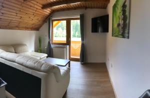 Imagen de la galería de Apartment Bosili, en Mojstrana