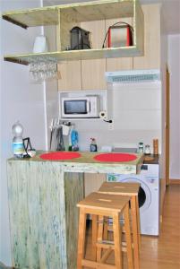 A kitchen or kitchenette at KHORS