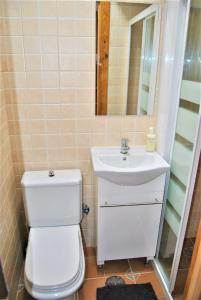 A bathroom at KHORS