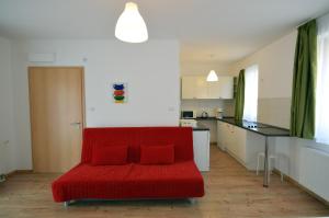 Kuchyň nebo kuchyňský kout v ubytování Toldi Apartments Pécs