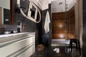 Koupelna v ubytování Bouganville Hill Resort & Wellness Space