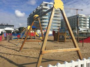 Ο χώρος παιχνιδιού για παιδιά στο Beach Jesolo apartment
