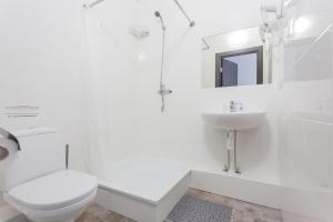 Ванная комната в SkyHome na Nauky