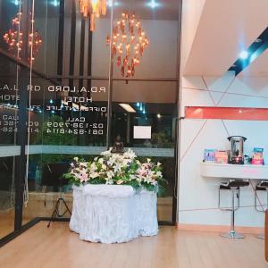 Vstupní hala nebo recepce v ubytování PDA Lord Hotel + 26 fotografií
