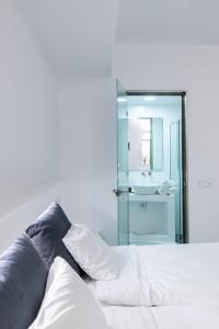 Φωτογραφία από το άλμπουμ του Byzantio City Hotel στην Τήνο Χώρα +51 φωτογραφίες