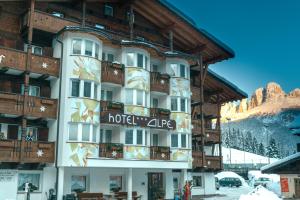 Fotografie z fotogalerie ubytování Hotel Alpe v destinaci Canazei