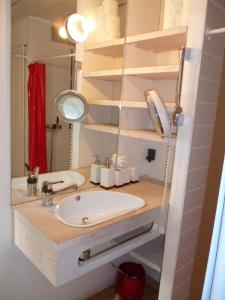 Koupelna v ubytování Casa Aline + 18 fotografií