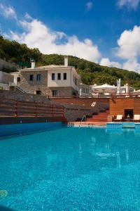 Zdjęcie z galerii obiektu 12 Months Resort & Spa w mieście Tsagarada