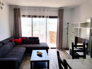 Posedenie v ubytovaní Luxury 2 bedroom APT 50 m from beach