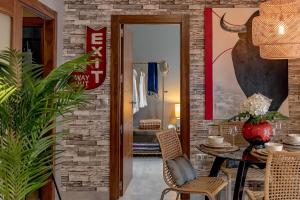 Fotografia z galérie ubytovania Soho Urban Flat - 5 min a Calle Larios, 10 min a playa, en el corazón de Málaga v destinácii Málaga