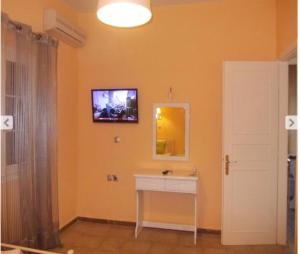 TV a/nebo společenská místnost v ubytování Liza Vacation House