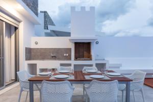 Fotografia z galérie ubytovania Luxury Sunrise White Villa v destinácii Líndos