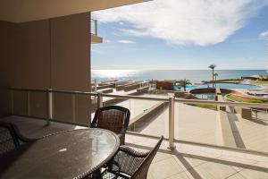 2 BR CONDO LAS PALOMAS SANDY BEACH