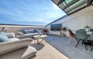 Foto dalla galleria di Residence Provencal - Luxurious - 300m Palais - LRA CANNES a Cannes
