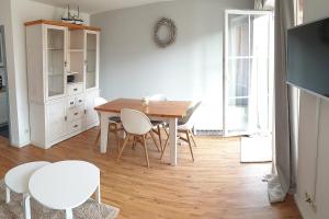Kuchyň nebo kuchyňský kout v ubytování Ferienwohnung *Windstille*