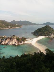 an aerial view of a beach in the water at Nangyuan Island Dive Resort in Ko Tao