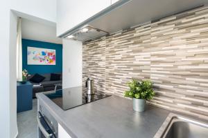TV a/nebo společenská místnost v ubytování Apartment Dora