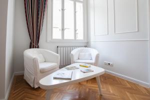 Posedenie v ubytovaní Chic & Charm Apartment
