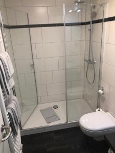 Koupelna v ubytování Döbelts Hotel Schützenhaus Jessen