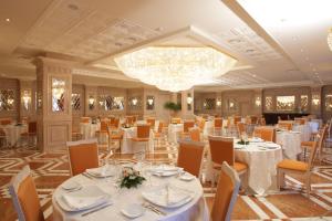 Restoran ili drugo mesto za obedovanje u objektu Grand Hotel Vanvitelli