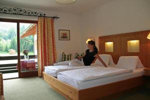Fotografie z fotogalerie ubytování Hotel Garni Pension zur Wacht v destinaci Strobl