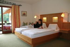 Fotografie z fotogalerie ubytování Hotel Garni Pension zur Wacht v destinaci Strobl