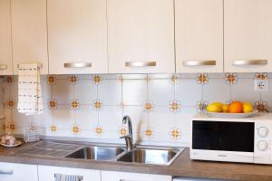 A kitchen or kitchenette at Casanna