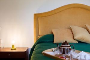 A seating area at Casanna