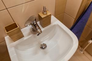 Koupelna v ubytování Apartmány Hrady