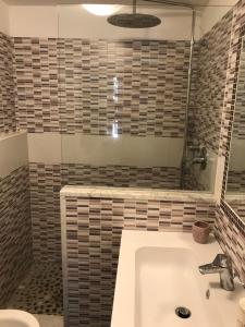 Fotografie z fotogalerie ubytování Casa al mare 'Il Faro' v destinaci Quercianella + 15 fotografií