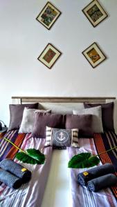 Postel nebo postele na pokoji v ubytování Turul Apartment Budapest