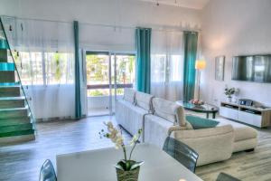 Imagen de la galería de Chic Beach Apartment for Couples S-H203, en Punta Cana
