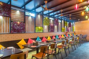 Fotografie z fotogalerie ubytování Krishna Palace Hotel v destinaci Bhayandar