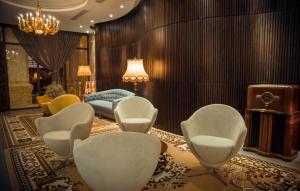 Predel za sedenje v nastanitvi Dong Duong Hotel & Suites - Afternoon Tea Inclusive - Very Central