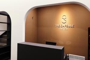 Ein Zertifikat, Auszeichnung, Logo oder anderes Dokument, das in der Unterkunft THE CAPSULE Myeongdong ausgestellt ist