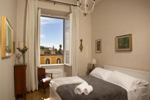 ローマにあるColosseum View Exclusive Apartmentのギャラリーの写真