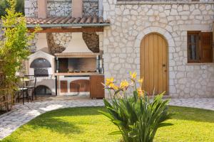Vonkajšia záhrada v ubytovaní Villa Rubini