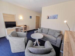 Posezení v ubytování Wald-Hotel + 37 fotografií