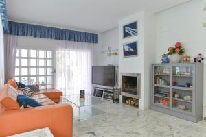 Gallery image of Villa Requesens on Canal in Empuriabrava