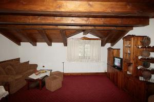 Posezení v ubytování Family hotel Makedonska Kruchma