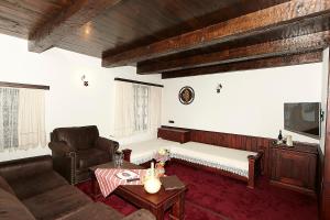 Gallery image of Family hotel Makedonska Kruchma in Dobrinishte